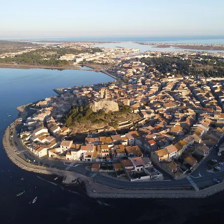 La Petite Maison Bleue بيت للعطل جرْويسا